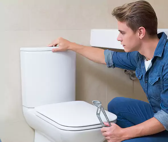 Expert Plumber for Toilet Replacement in Madera, CA: Schedule Affordable Toilet Replacement Services with Us