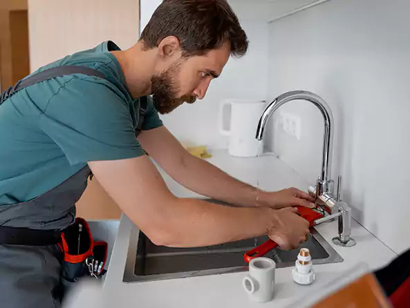 Why Choose Madera's Plumbing for Kitchen Sink Installation in Madera, CA?